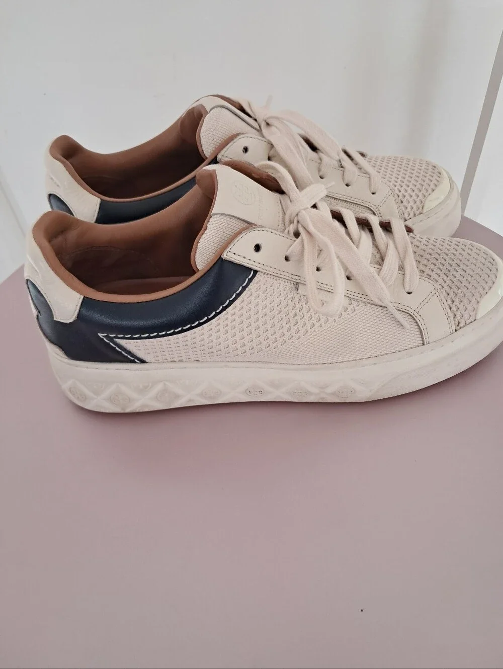 *Final Price* Tory Burch Sneakers Women's 11 Ladybug Leather Platform Designer
